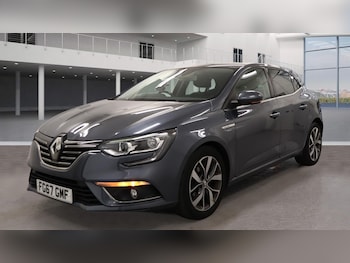 Used Renault Megane 2017 for sale - 75764279: Photo