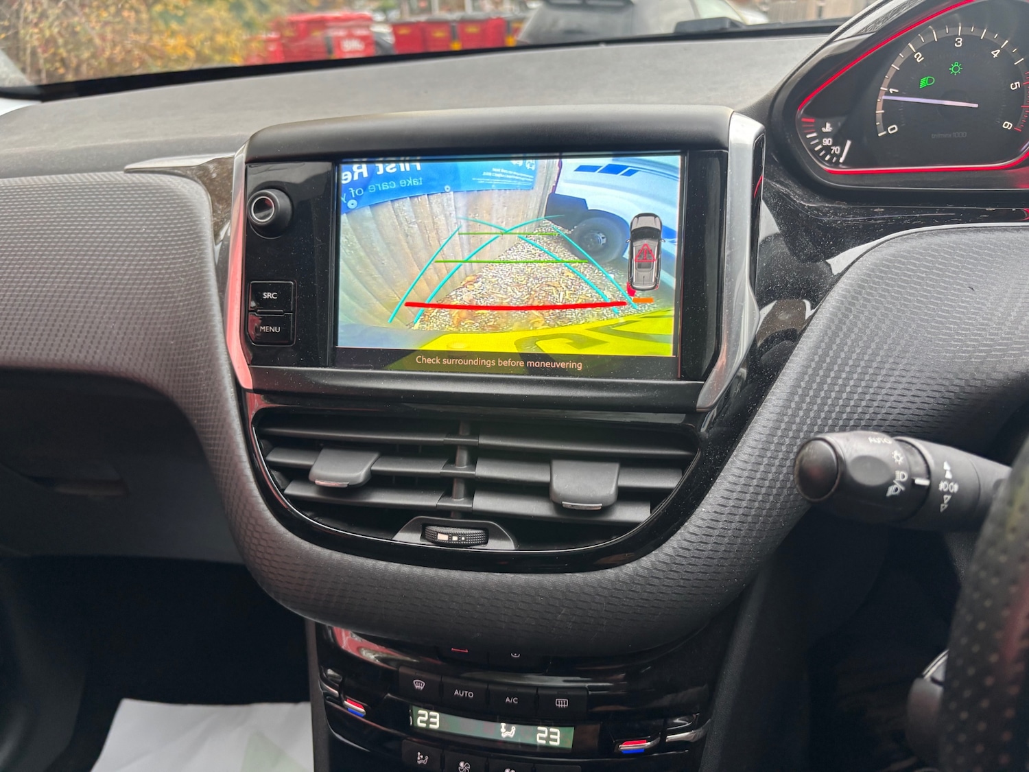 Used Peugeot 2008 2017 for sale - 76468837: Photo 12