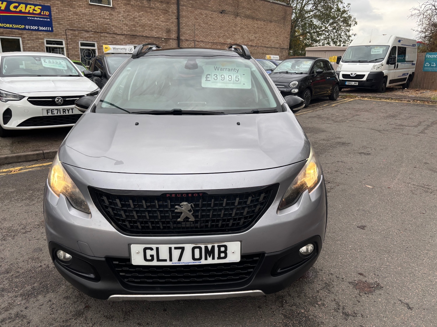Used Peugeot 2008 2017 for sale - 76468837: Photo 3