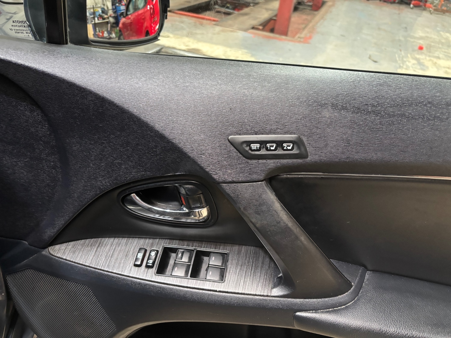 Used Toyota Avensis 2009 for sale - 77896113: Photo 8