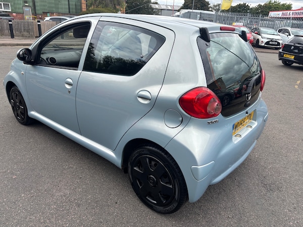 Used Toyota AYGO 2005 for sale - 75513898: Photo 5