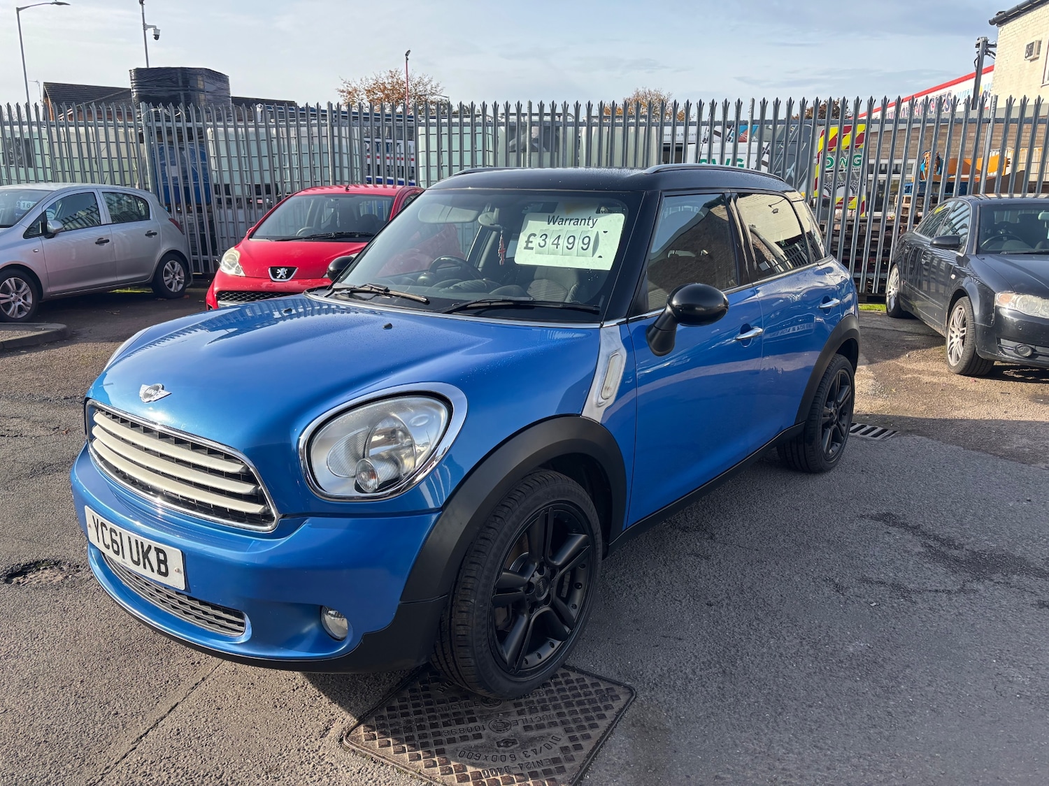 Used MINI Countryman 2011 for sale - 76412210: Photo 2