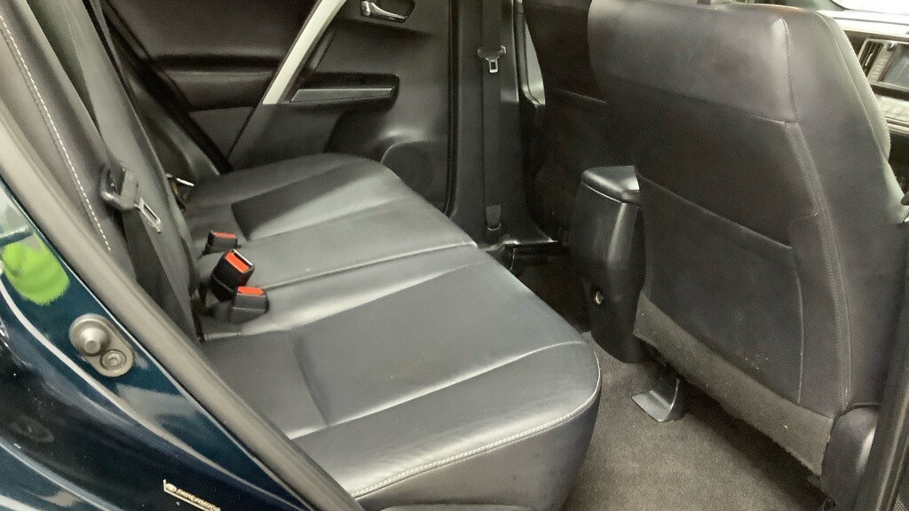 Used Toyota RAV4 2017 for sale - 77974187: Photo 8