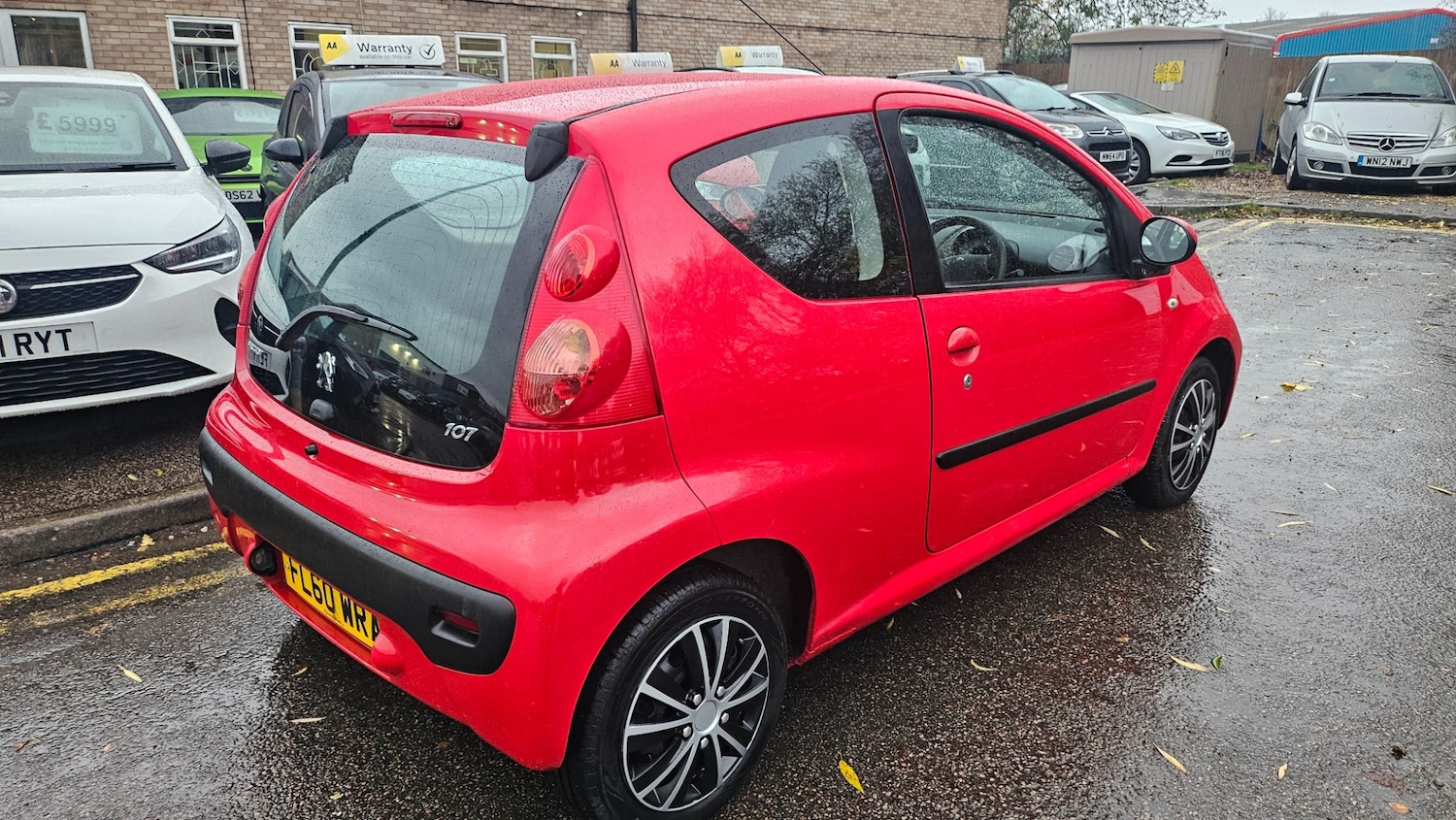 Used Peugeot 107 2010 for sale - 76579702: Photo 6