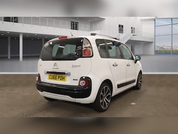 Used Citroen C3 Picasso 2016 for sale - 75971208: Photo