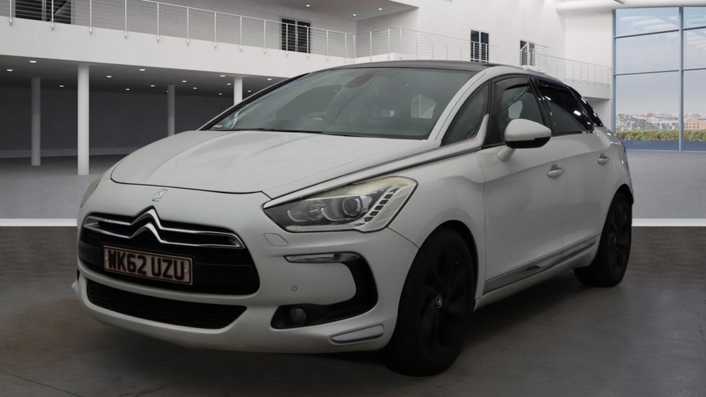 Used Citroen DS5 2012 for sale - 77872039: Photo 2