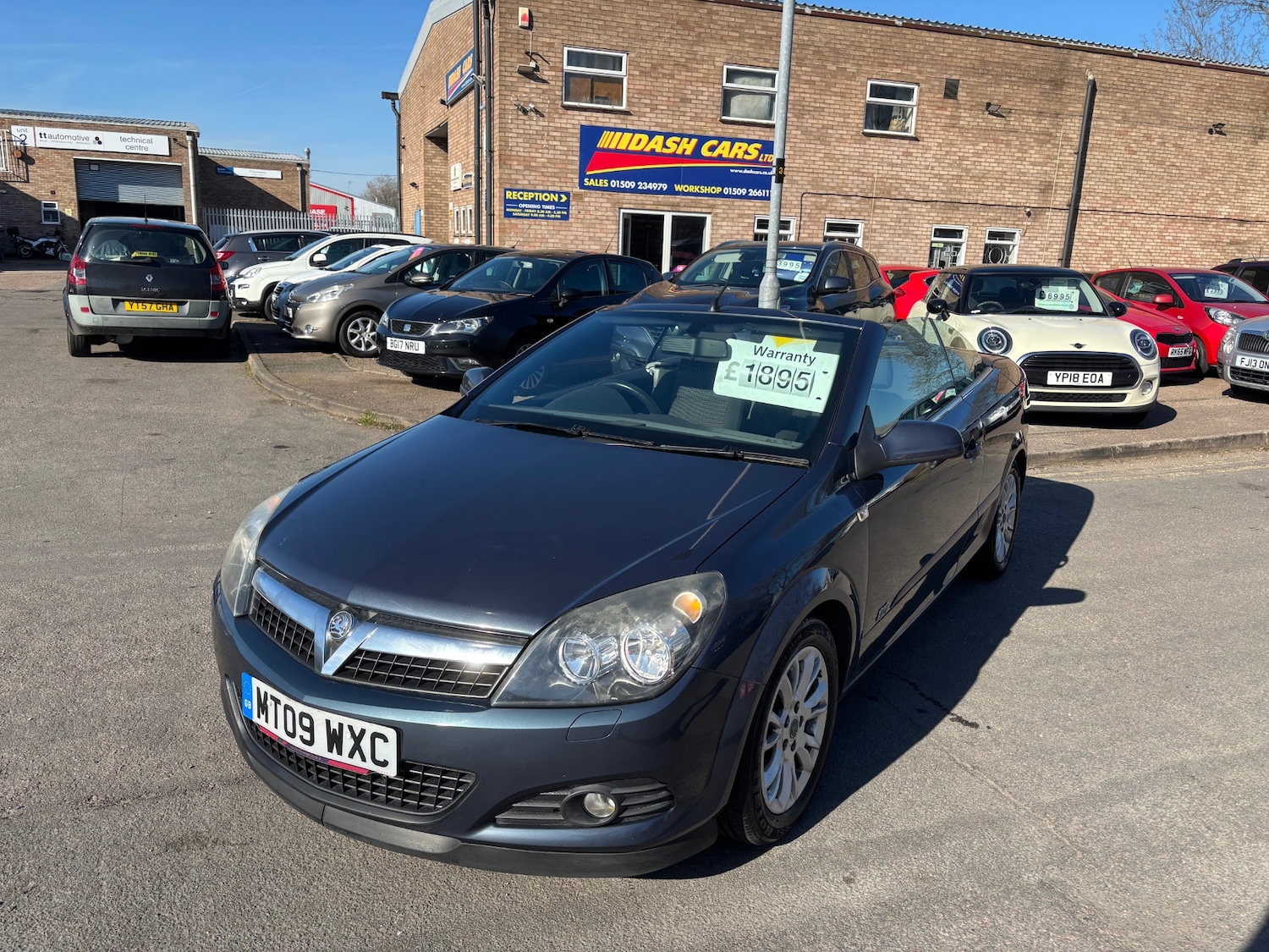 Used Vauxhall Astra 2009 for sale - 77945810: Photo 2