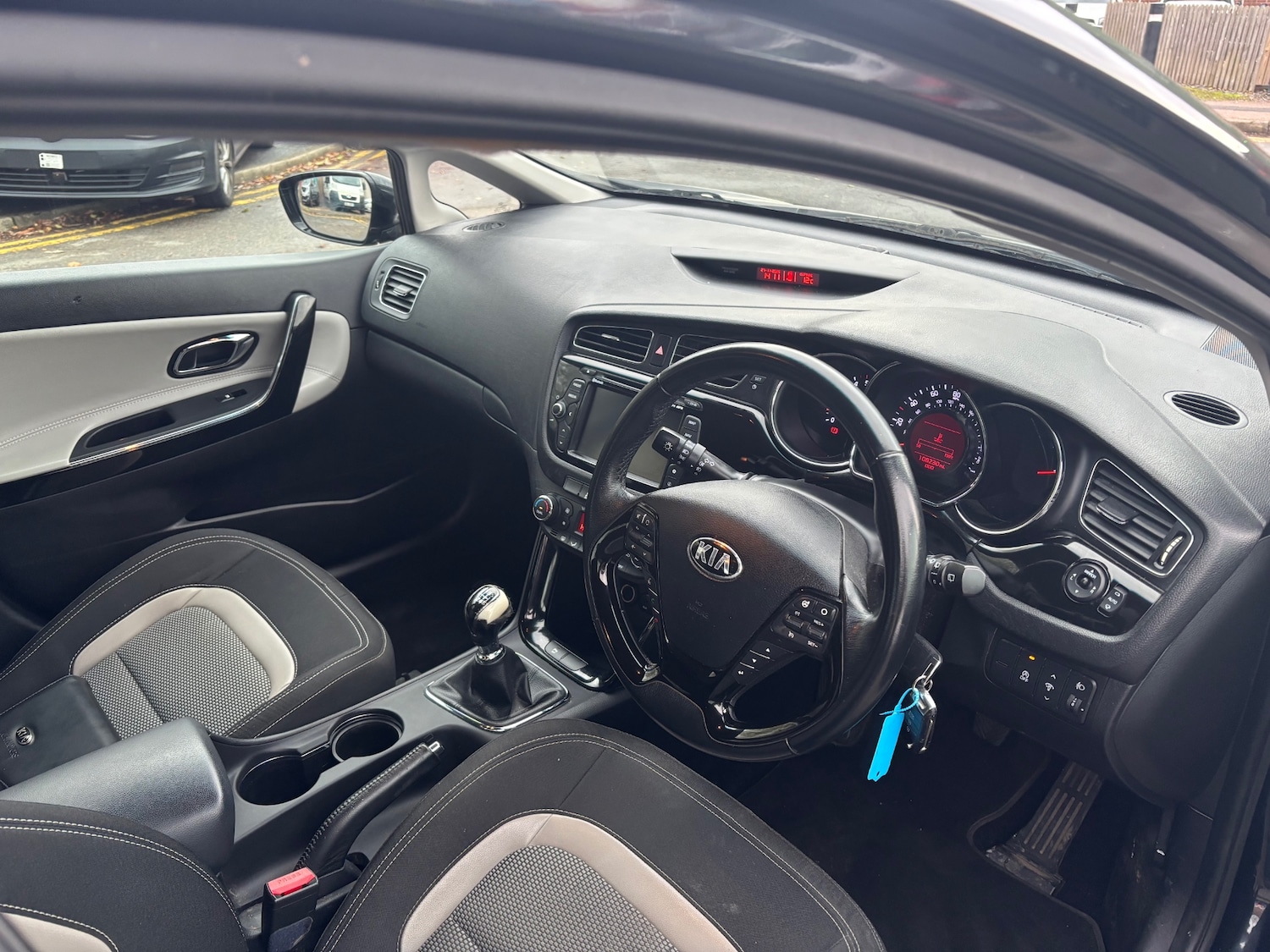 Used Kia Ceed 2015 for sale - 76679905: Photo 12