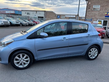 Used Toyota Yaris 2012 for sale - 78660132: Photo