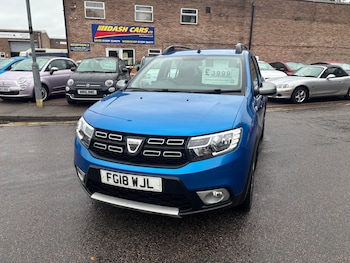 Used Dacia Sandero Stepway 2018 for sale - 76156690: Photo 3