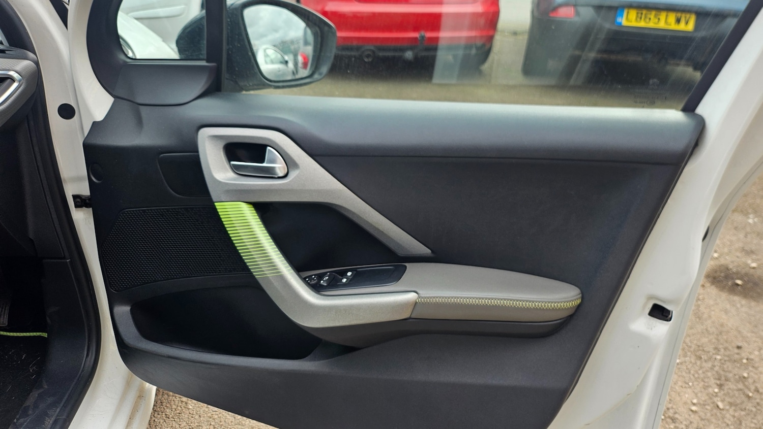 Used Peugeot 208 2015 for sale - 77814944: Photo 10