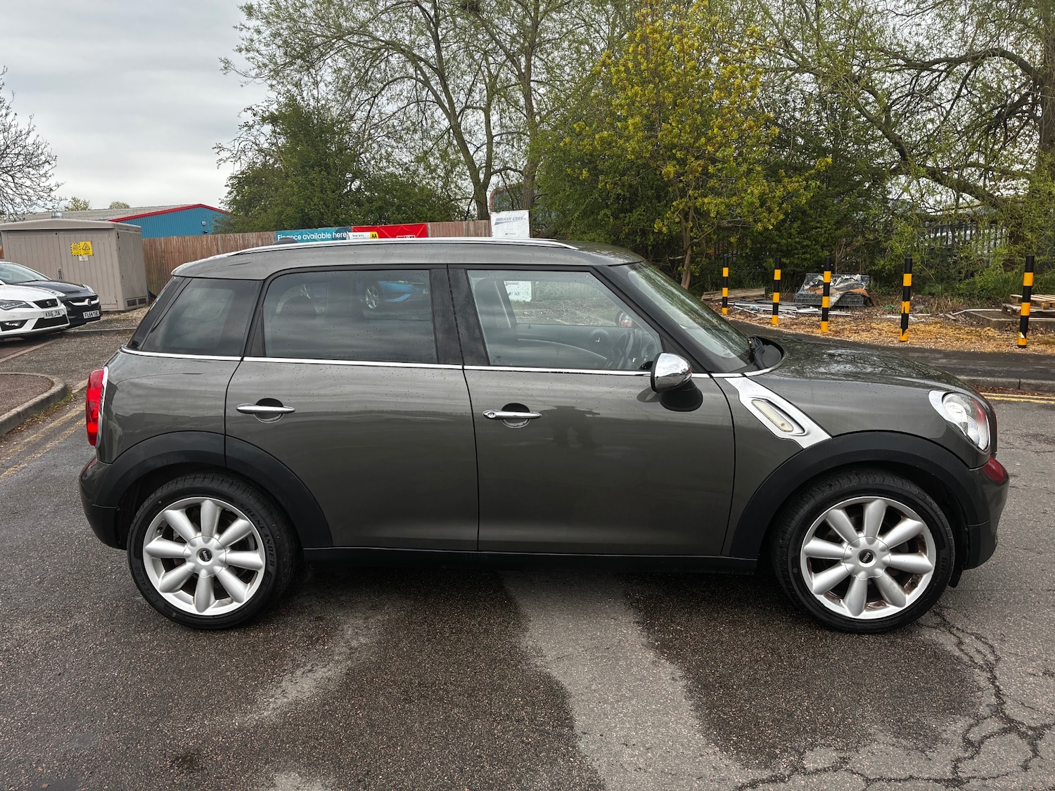 Used MINI Countryman 2011 for sale - 78198156: Photo 2