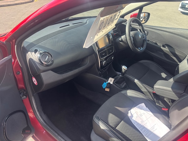 Used Renault Clio 2017 for sale - 75555468: Photo 4