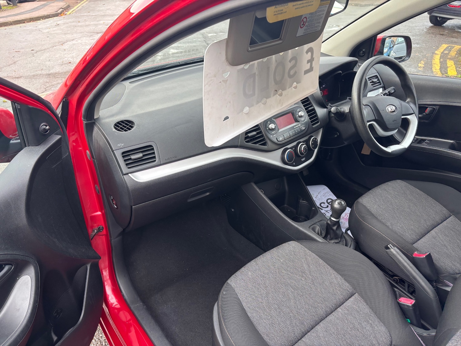 Used Kia Picanto 2014 for sale - 76681541: Photo 10