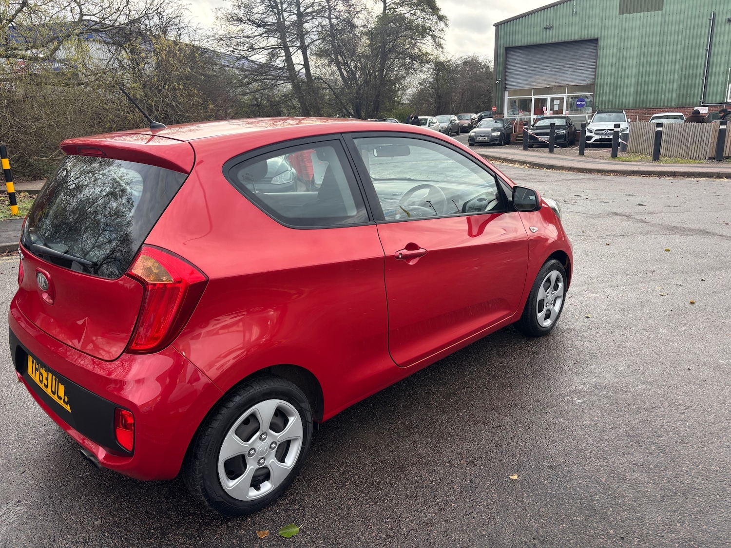 Used Kia Picanto 2014 for sale - 76681541: Photo 3