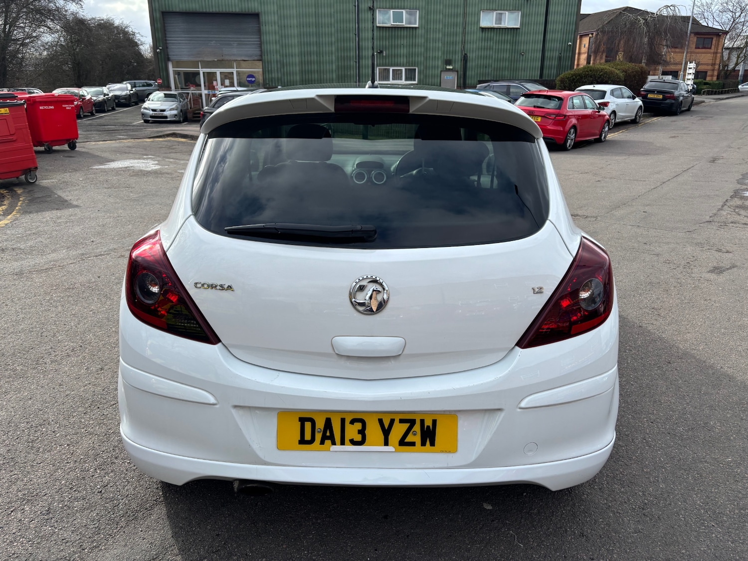 Used Vauxhall Corsa 2013 for sale - 77650324: Photo 4