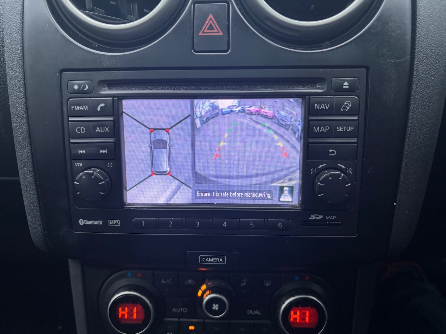 Used Nissan Qashqai 2012 for sale - 77593065: Photo 11