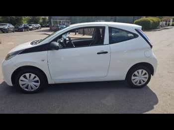 Used Toyota AYGO 2014 for sale - 74537102: Photo