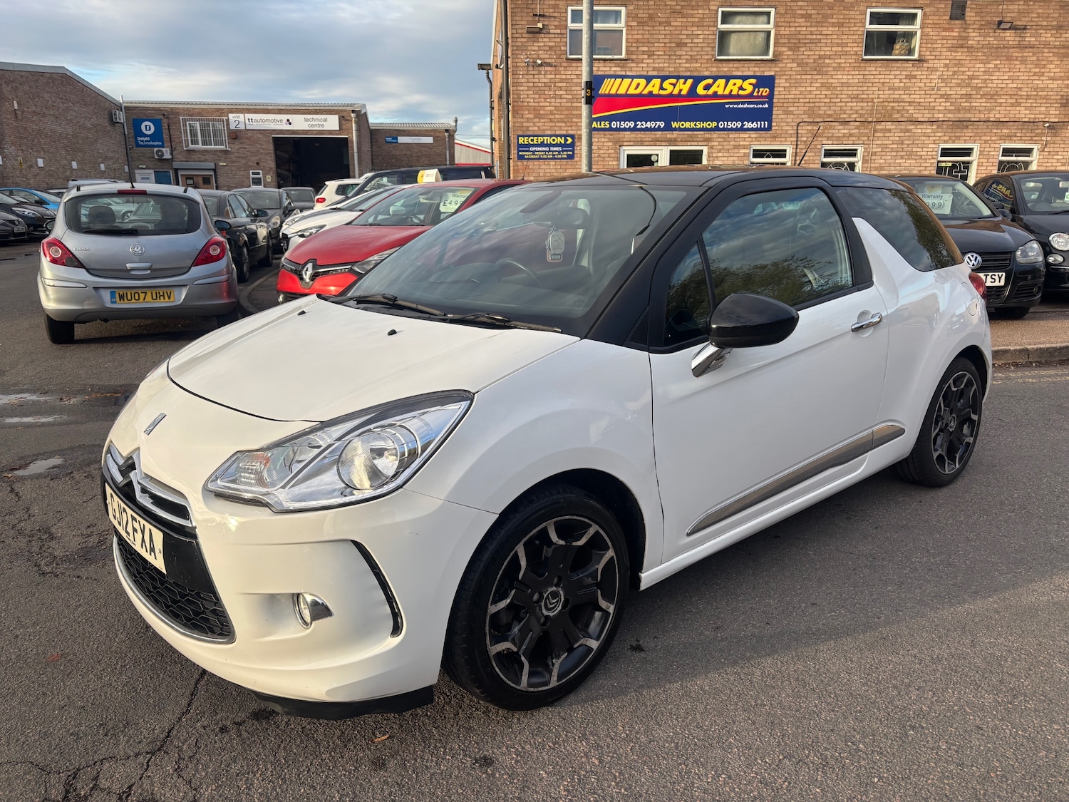 Used Citroen DS3 2012 for sale - 76384192: Photo 1