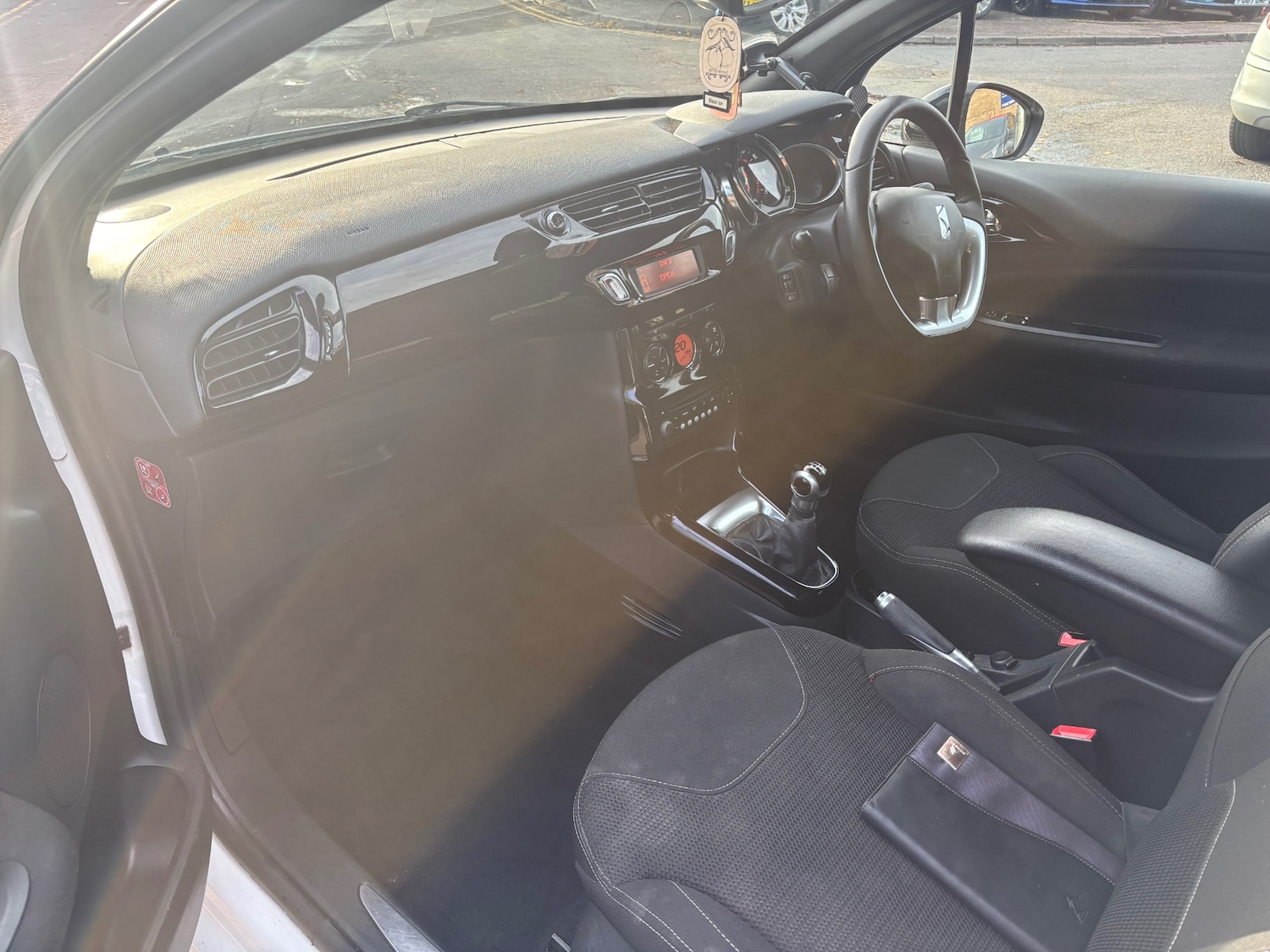 Used Citroen DS3 2012 for sale - 76384192: Photo 4