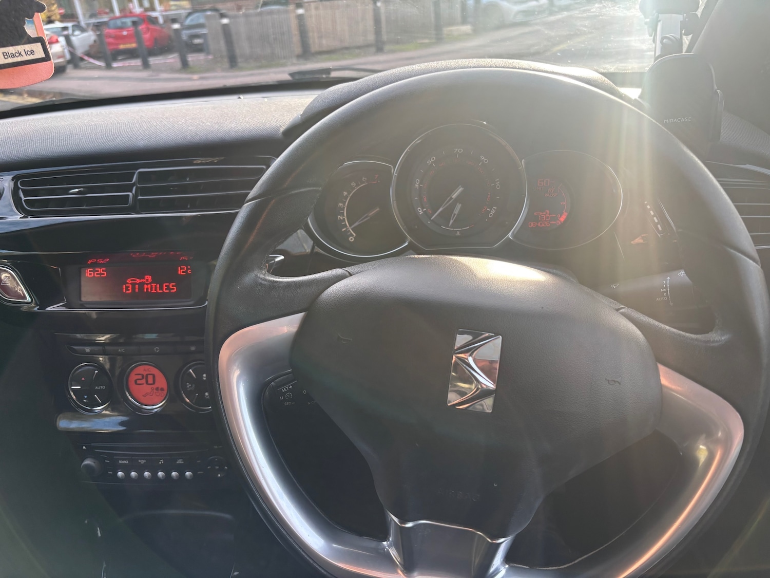 Used Citroen DS3 2012 for sale - 76384192: Photo 9