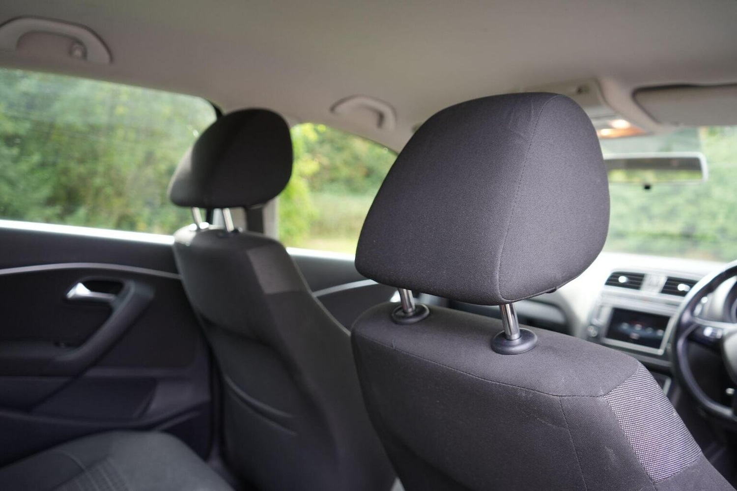 Used Volkswagen Polo 2015 for sale - 76963400: Photo 17