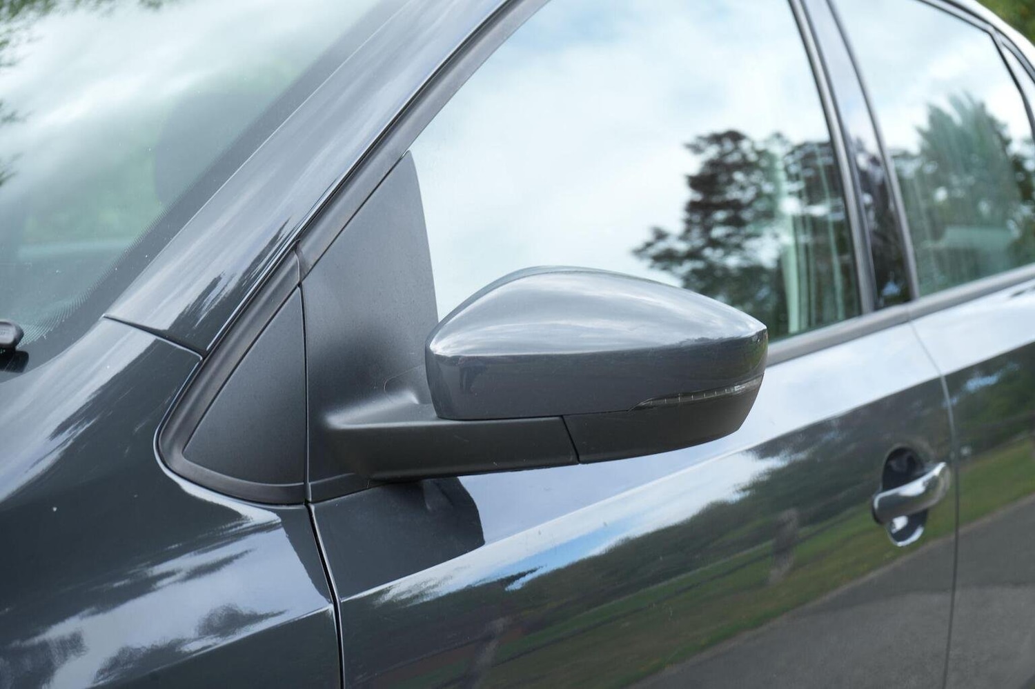 Used Volkswagen Polo 2015 for sale - 76963400: Photo 33