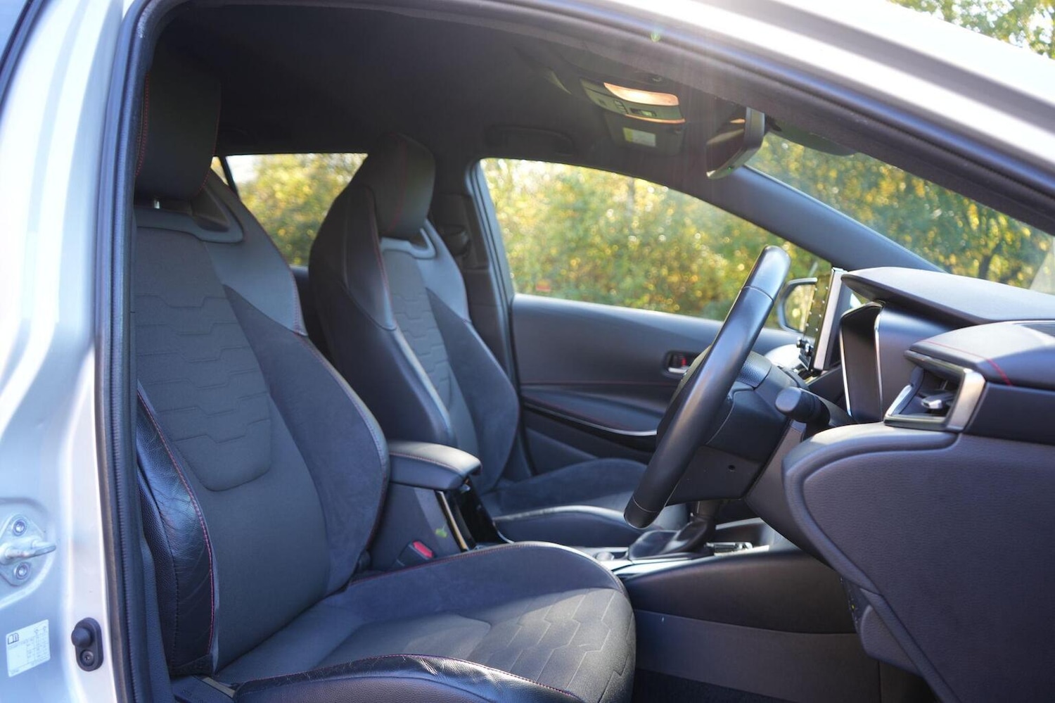 Used Toyota Corolla 2019 for sale - 76963340: Photo 14