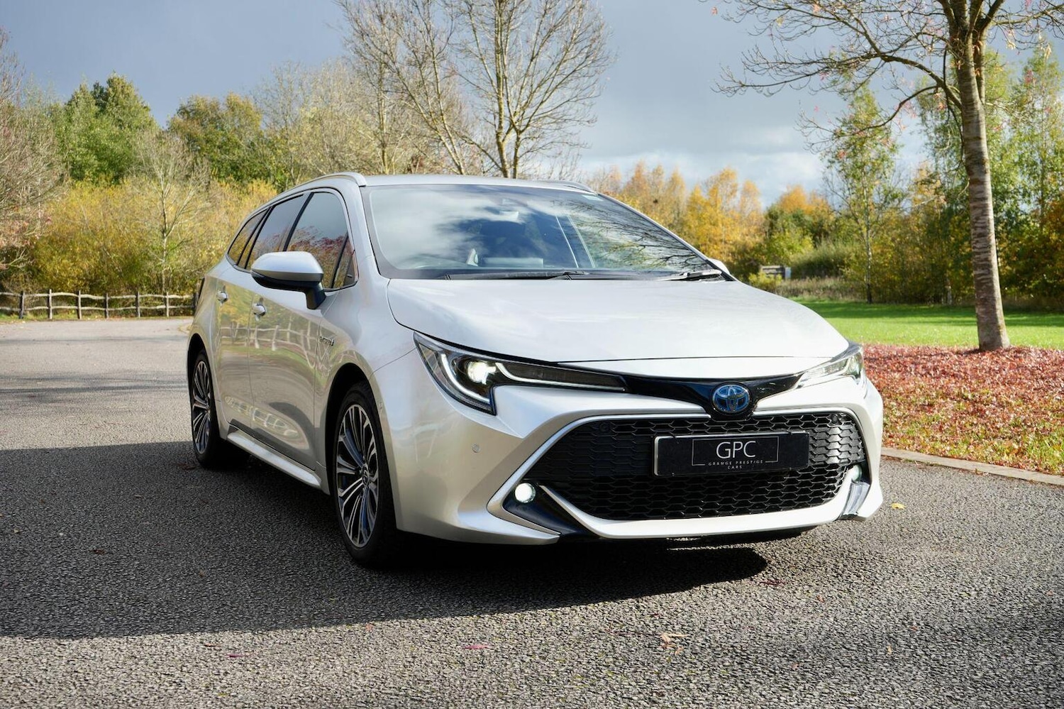 Used Toyota Corolla 2019 for sale - 76963340: Photo 2