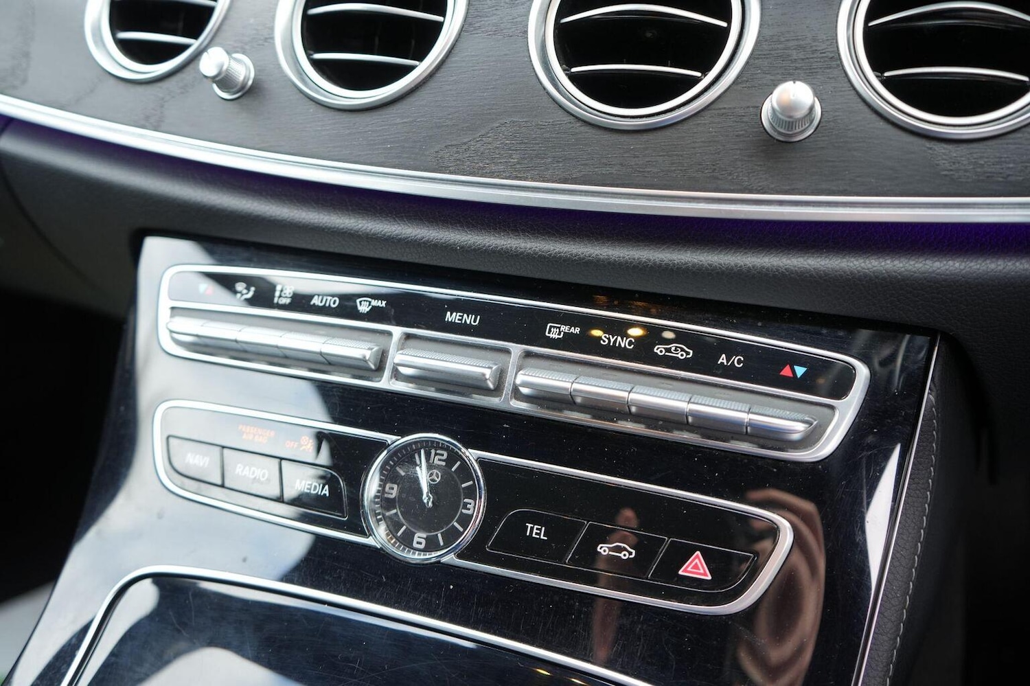 Used Mercedes-Benz E Class 2017 for sale - 77363619: Photo 21