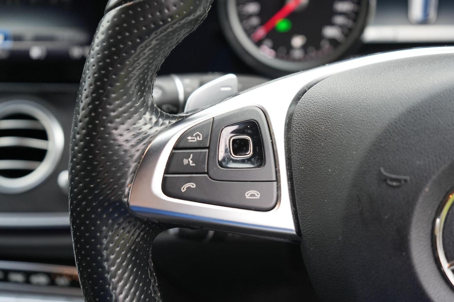 Used Mercedes-Benz E Class 2017 for sale - 77363619: Photo 24