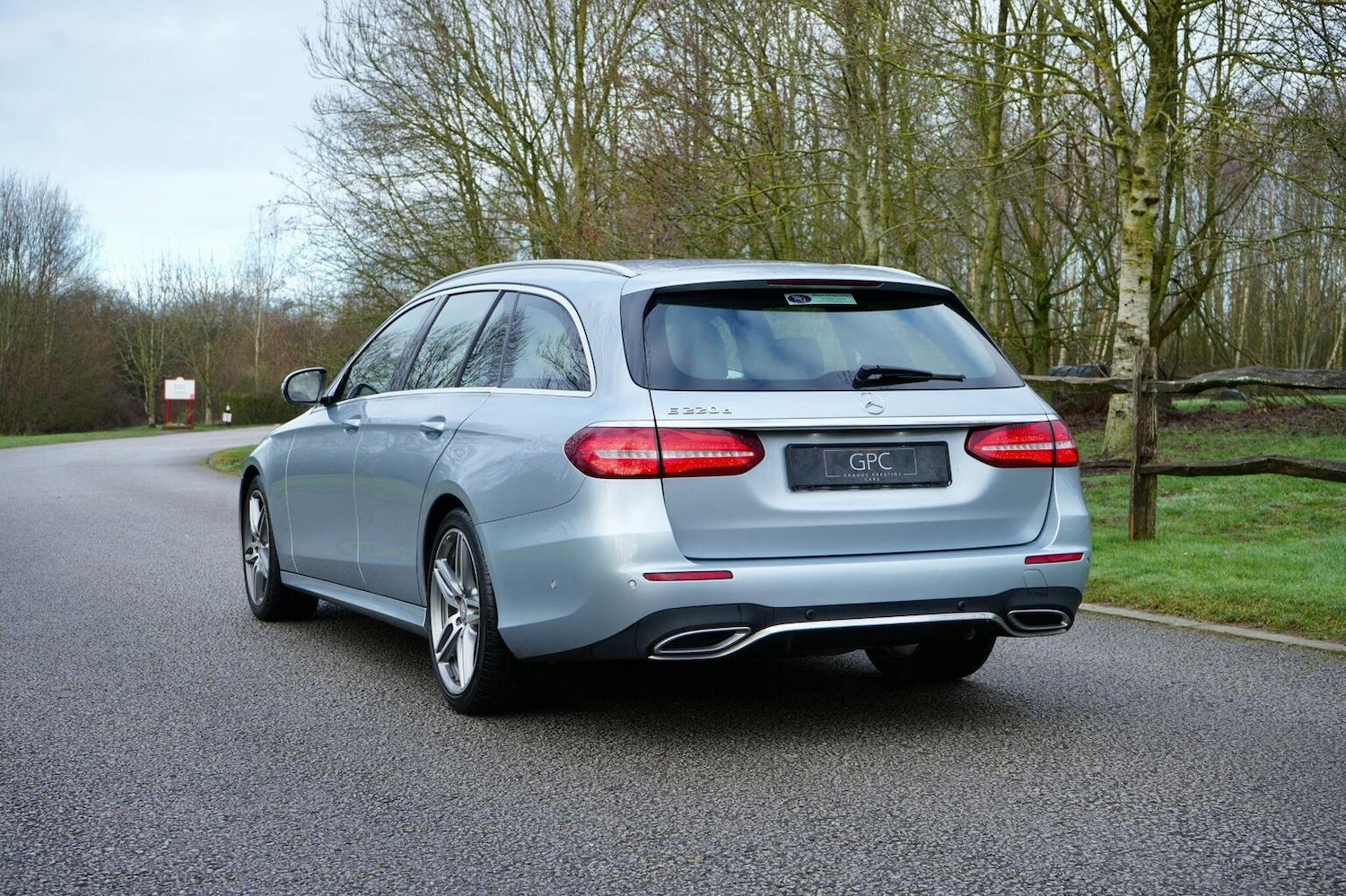 Used Mercedes-Benz E Class 2017 for sale - 77363619: Photo 7