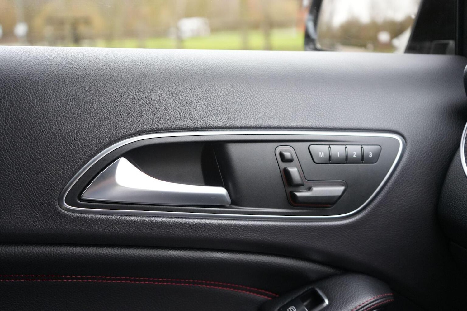 Used Mercedes-Benz GLA 2015 for sale - 77303638: Photo 19