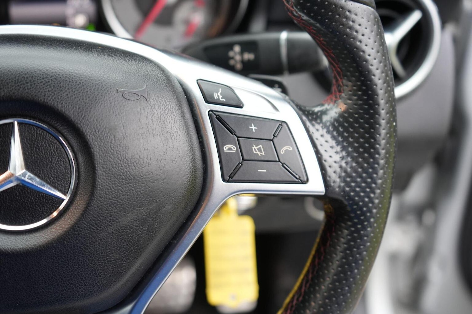 Used Mercedes-Benz GLA 2015 for sale - 77303638: Photo 26