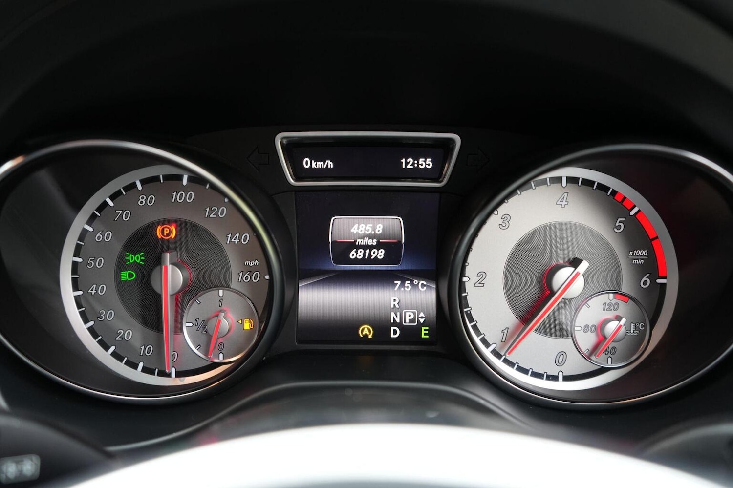 Used Mercedes-Benz GLA 2015 for sale - 77303638: Photo 32