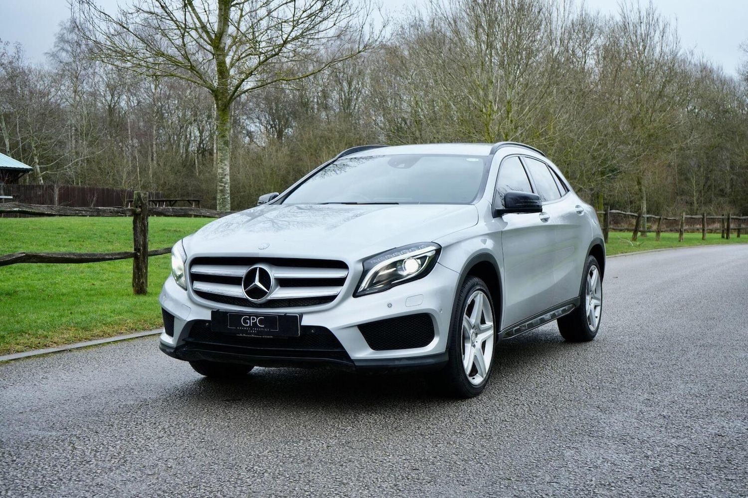 Used Mercedes-Benz GLA 2015 for sale - 77303638: Photo 4