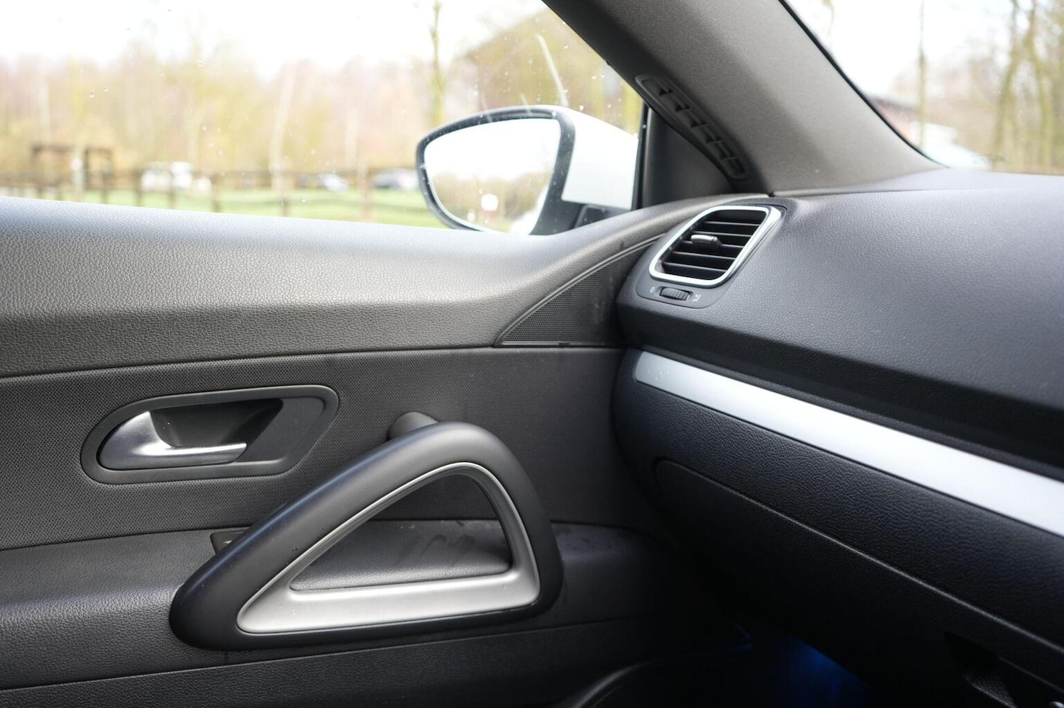 Used Volkswagen Scirocco 2008 for sale - 77363621: Photo 12