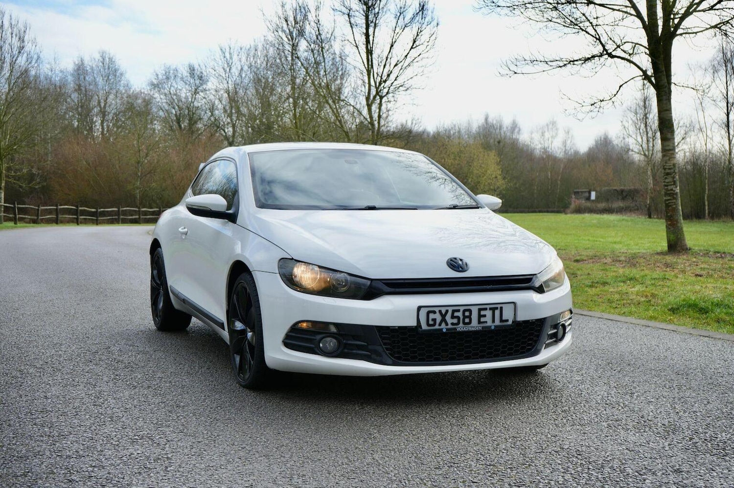 Used Volkswagen Scirocco 2008 for sale - 77363621: Photo 2