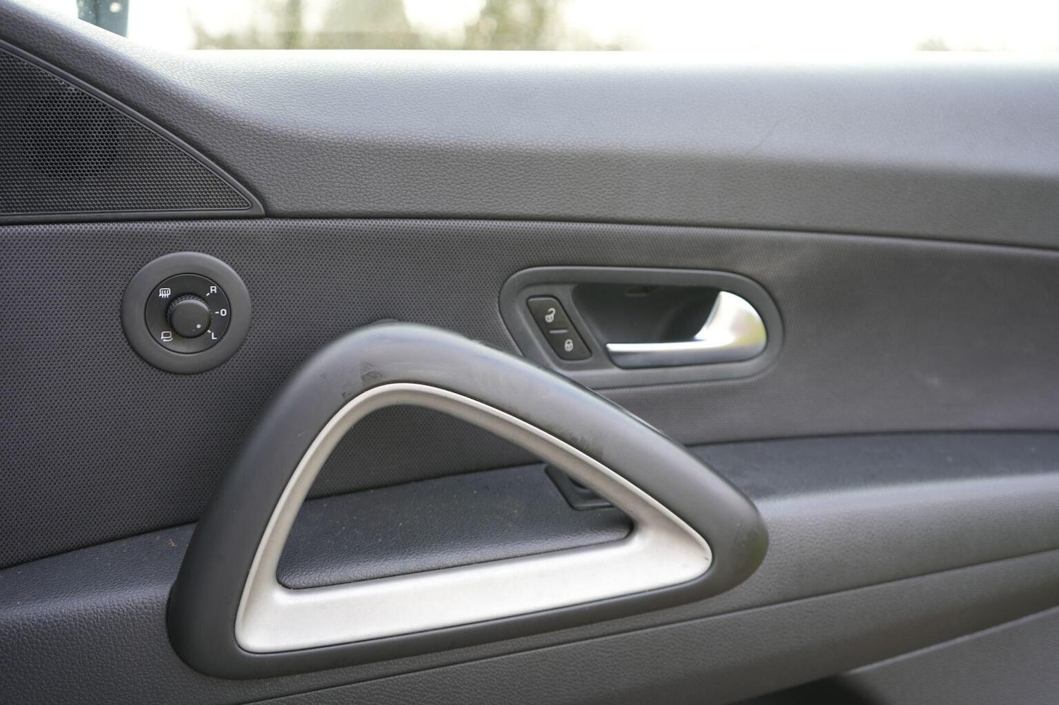 Used Volkswagen Scirocco 2008 for sale - 77363621: Photo 23