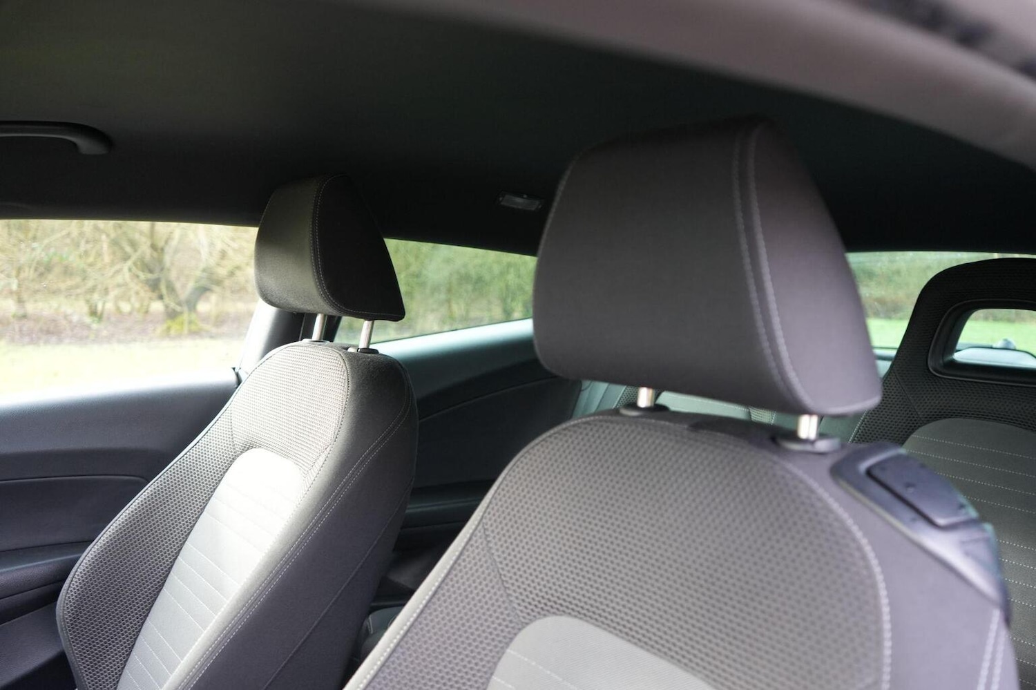 Used Volkswagen Scirocco 2008 for sale - 77363621: Photo 28