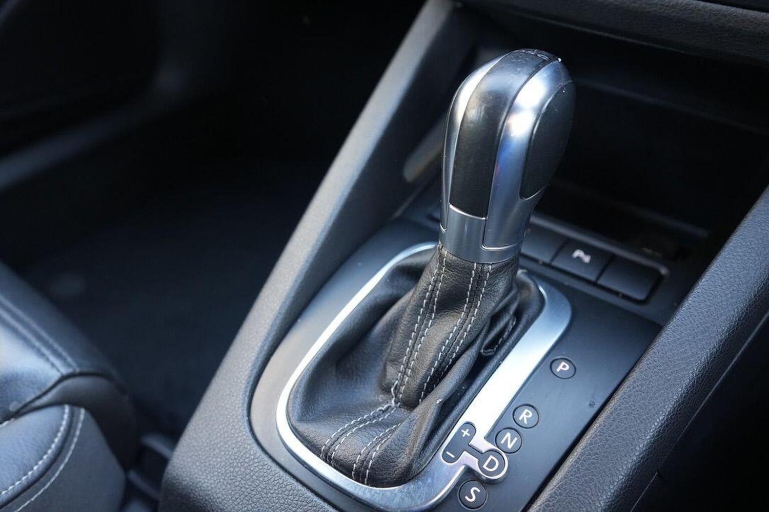 Used Volkswagen Scirocco 2015 for sale - 76963264: Photo 12