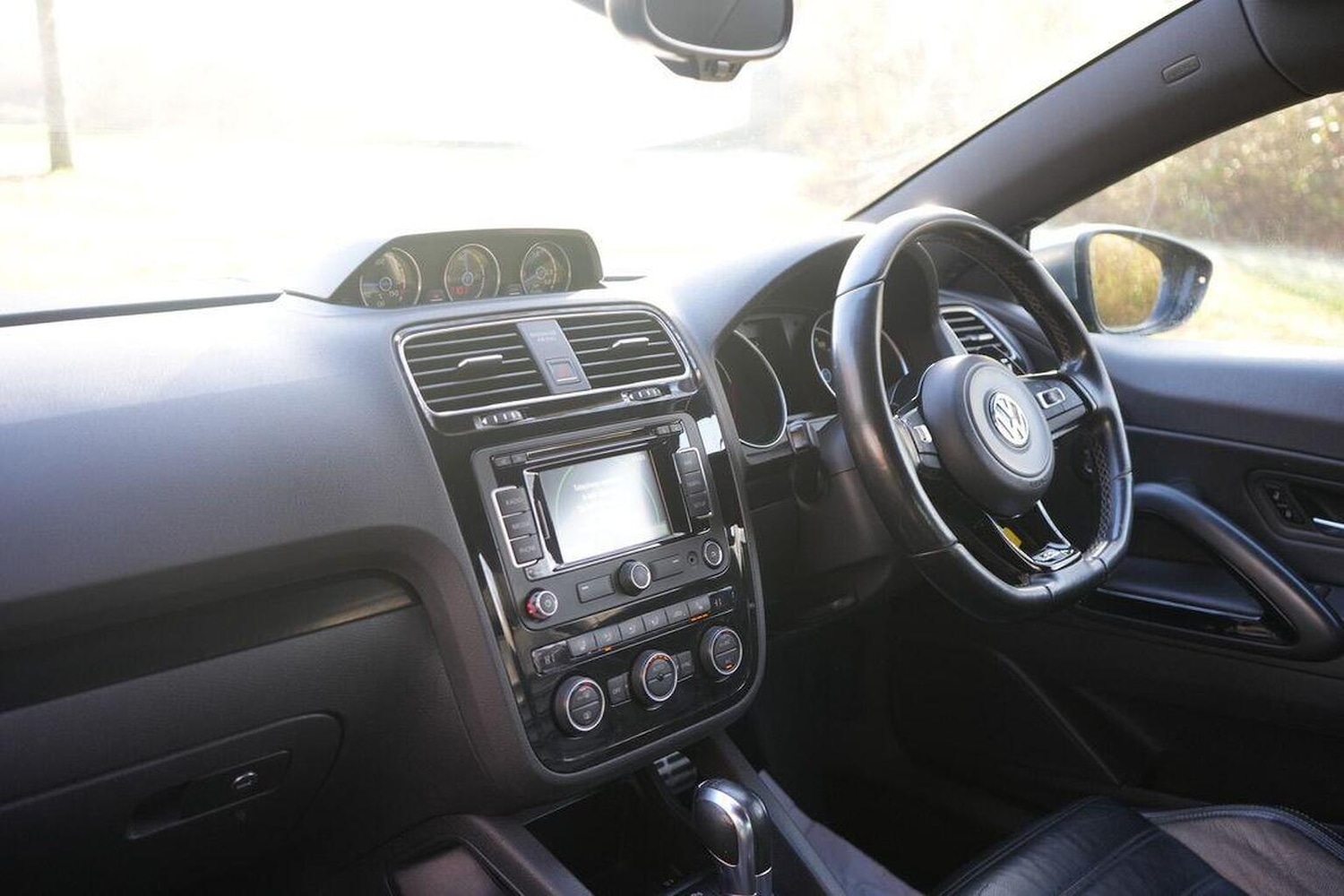 Used Volkswagen Scirocco 2015 for sale - 76963264: Photo 13