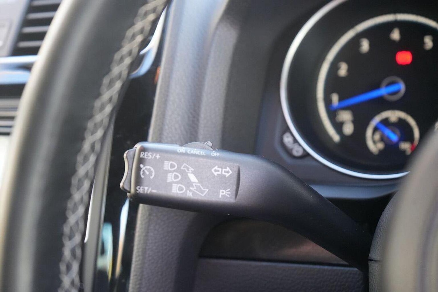 Used Volkswagen Scirocco 2015 for sale - 76963264: Photo 25