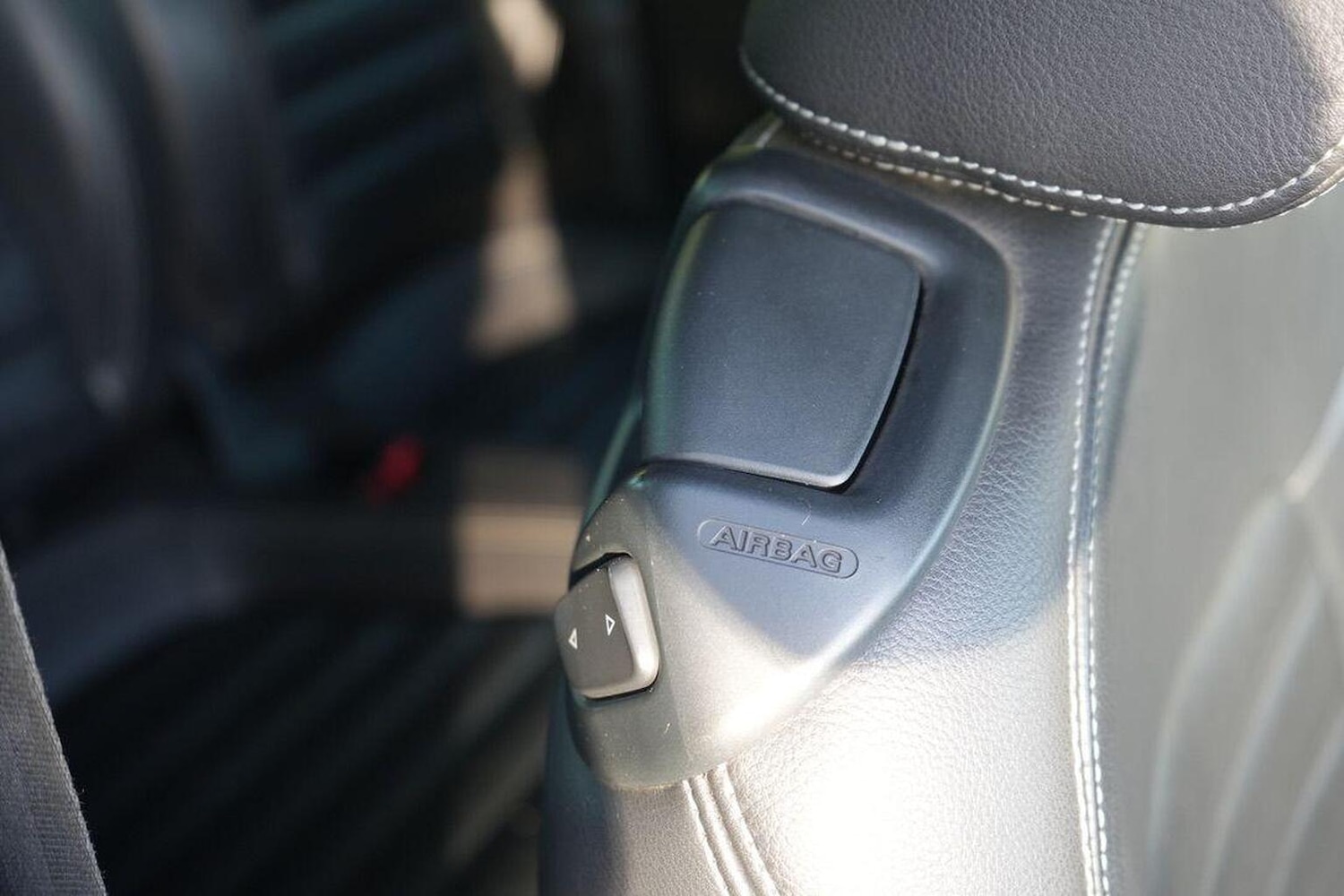 Used Volkswagen Scirocco 2015 for sale - 76963264: Photo 28