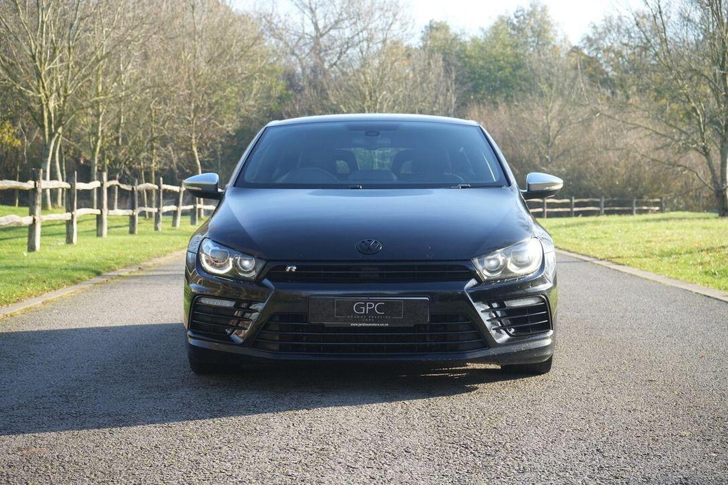 Used Volkswagen Scirocco 2015 for sale - 76963264: Photo 3