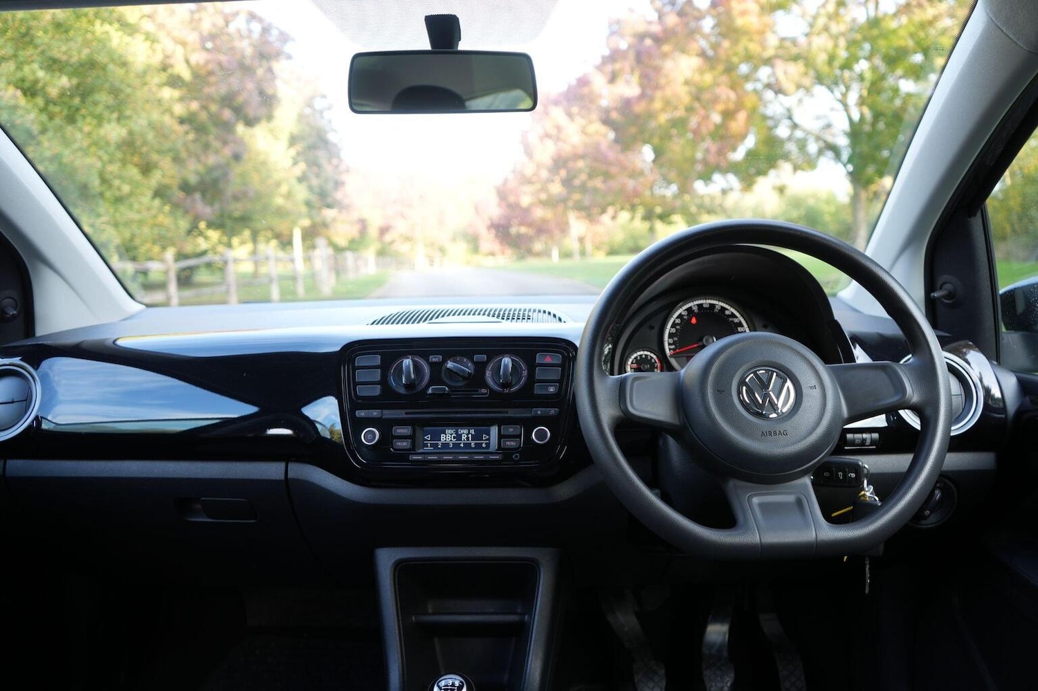 Used Volkswagen up! 2016 for sale - 77154392: Photo 10