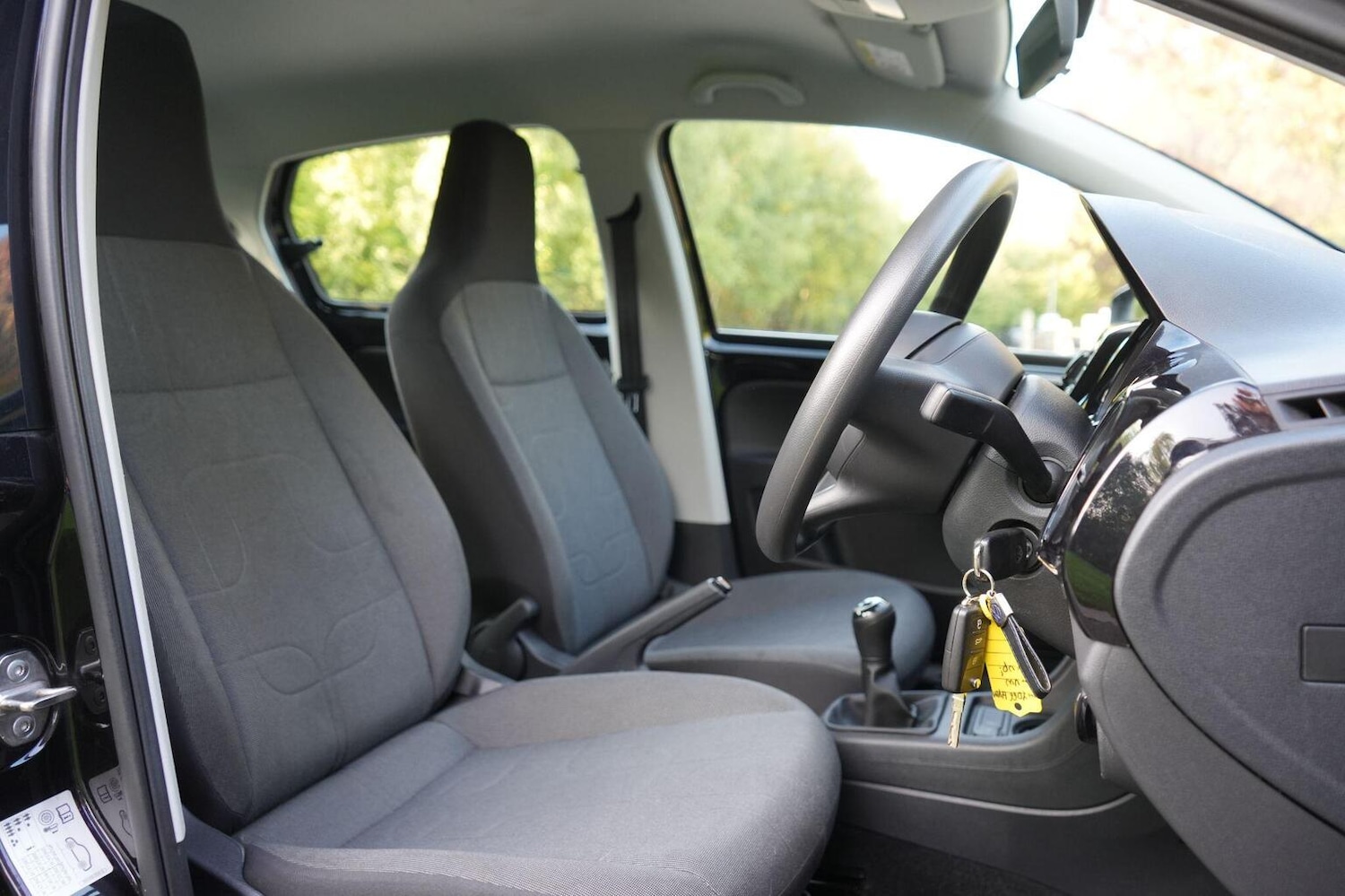 Used Volkswagen up! 2016 for sale - 77154392: Photo 15