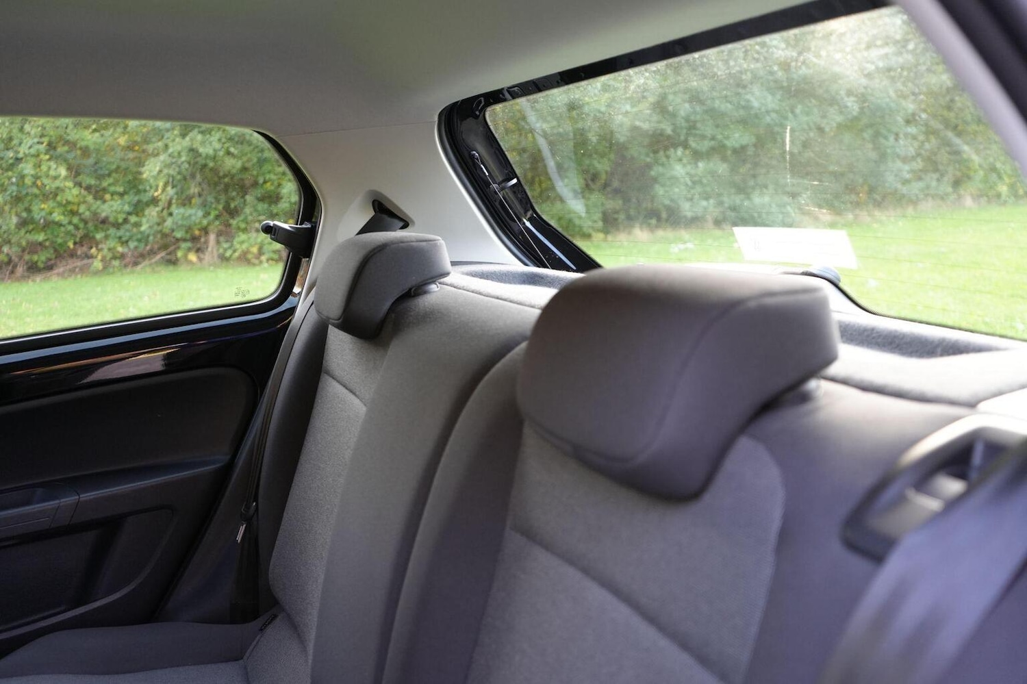 Used Volkswagen up! 2016 for sale - 77154392: Photo 18