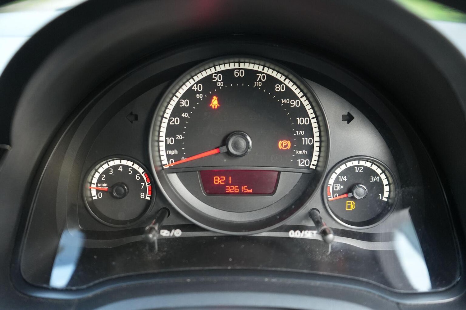 Used Volkswagen up! 2016 for sale - 77154392: Photo 24