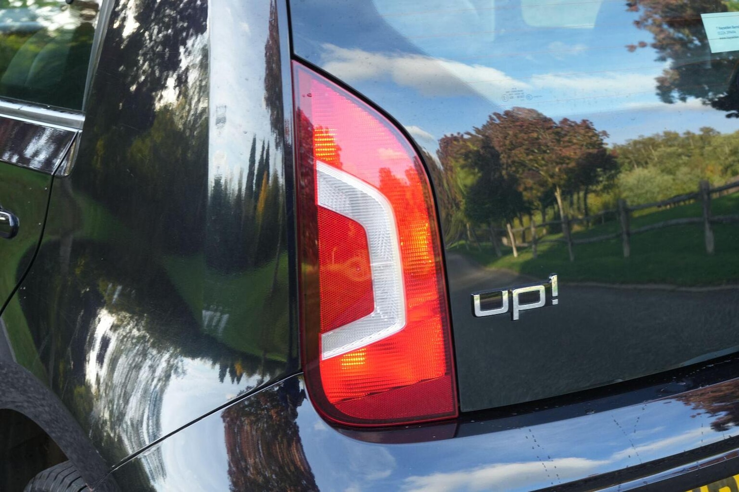 Used Volkswagen up! 2016 for sale - 77154392: Photo 27